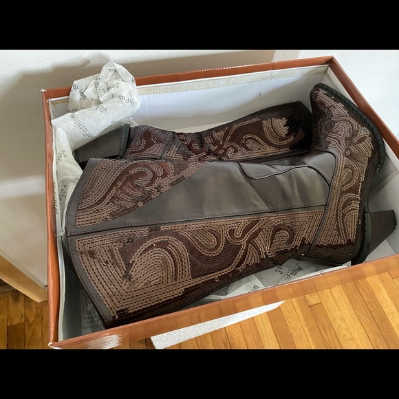 Cowboy boots - Picture 1 of 4